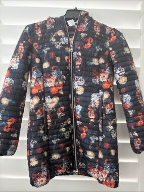 Packable Floral Quilted Long Jacket - Dark Floral